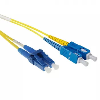 ACT 50m LSZH Singlemode 9/125 OS2 krótki kabel krosowy światłowodowy duplex ze złączami LC i SC