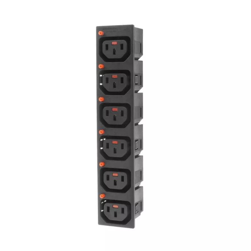 ACT C13 IEC Lock Net Entree (6x gniazdo) - czarny, PA135015BK6