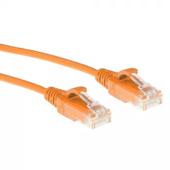 ACT Pomarańczowy 7 metrów LSZH U/UTP CAT6 slimline patchcord do centrów danych z zatrzaskiem bezzaczepowym ze złączami RJ45