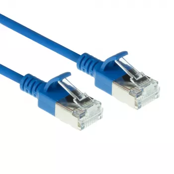 ACT niebieski 0,25 m LSZH U/FTP CAT6A cienki kabel krosowy do centrum danych, bez zaczepów, ze złączami RJ45