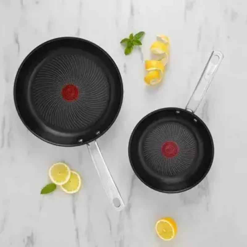 Zestaw patelni Tefal Intuition B817S255 — patelnie ze stali nierdzewnej 20 cm i 26 cm