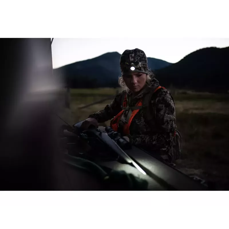 Latarka ręczna Ledlenser MH8 Czarna