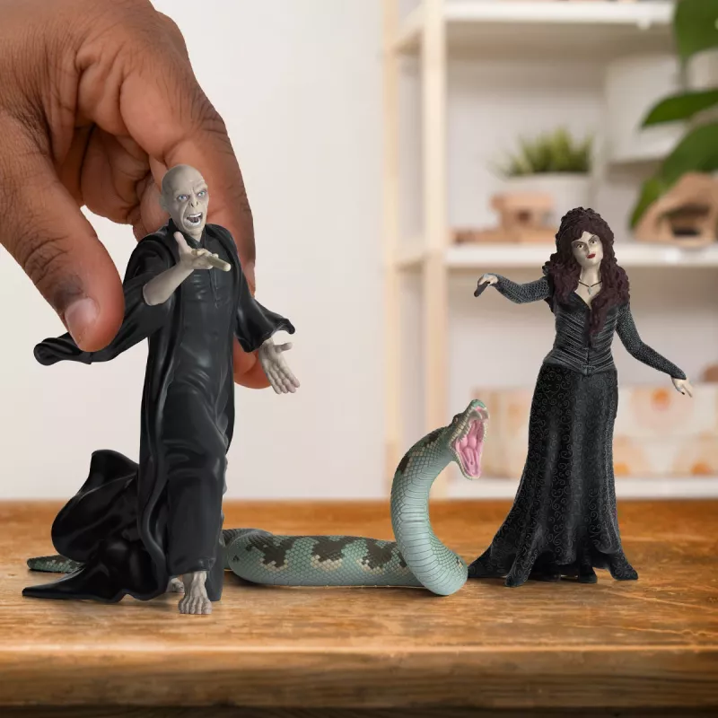 Zestaw figurek Schleich Lord Voldemort Nagini Bellatrix Lestrange Wielokolorowy