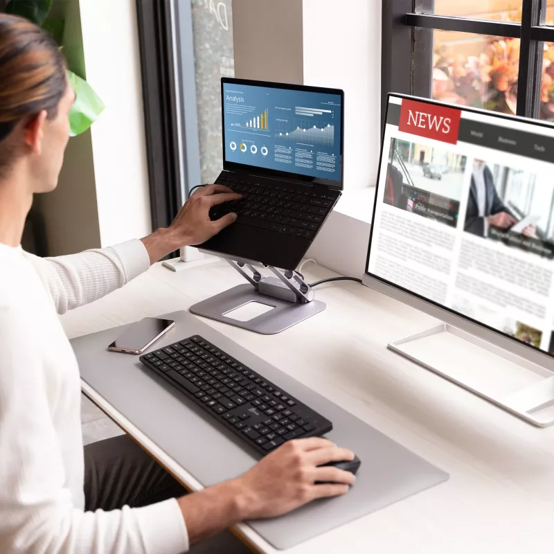 j5create JTS327 Wielokątna stacja dokująca 4K, Podstawka pod laptop, Szary, Aluminium, 40.6 cm (16 cali), 4 kg, Laptop z Windows / Mac