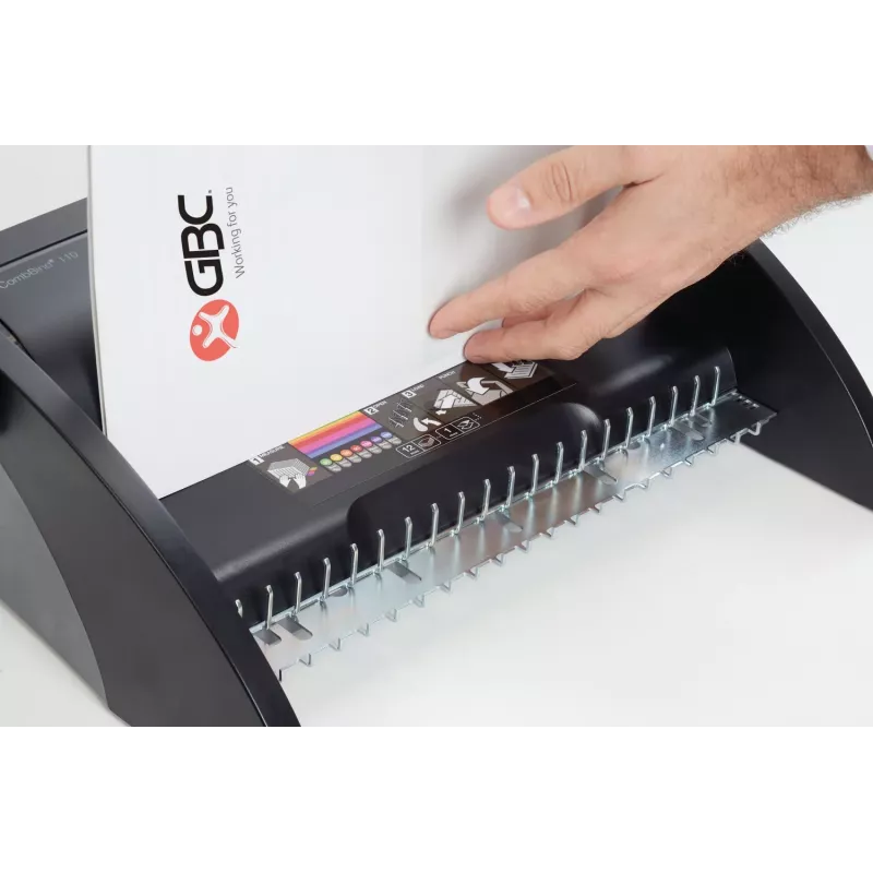 GBC Binding Machine CombBind® C110, Maszyna do bindowania grzbietami grzebieniowymi, Ręczna, 195 arkuszy, Czarny