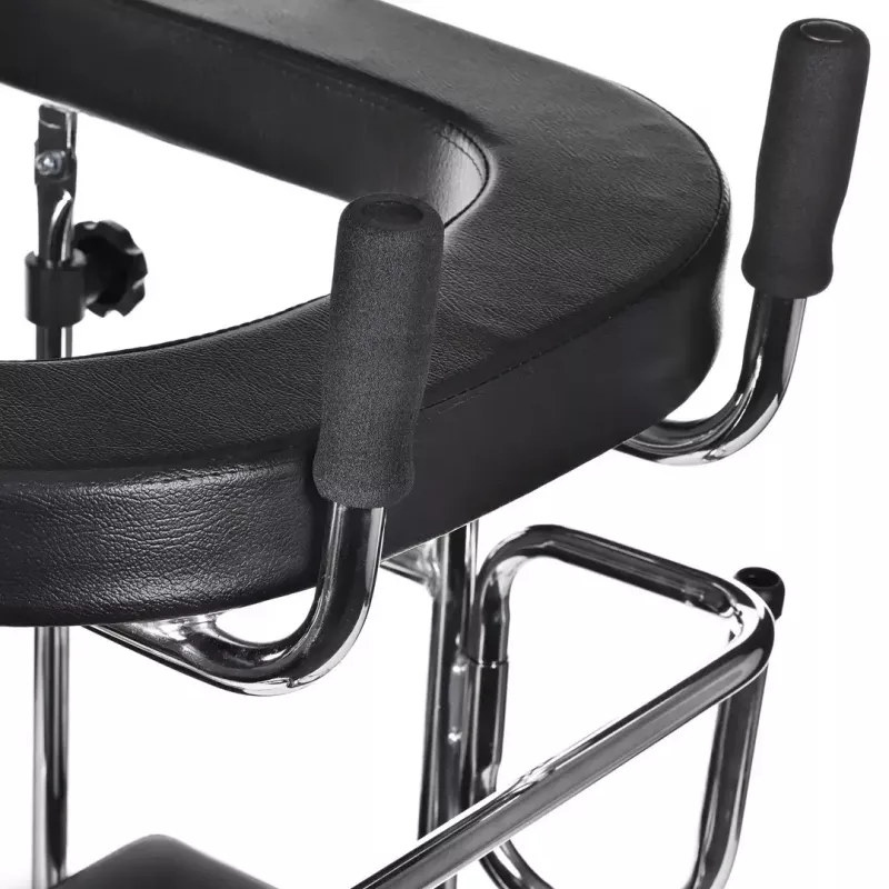 Wysoki chodzik rehabilitacyjny ActionMed B200AM — podparcie do stania z siedziskiem, 4 koła, regulowana wysokość 100–125 cm, maks. obciążenie 120 kg, szerokość ramy 65 cm