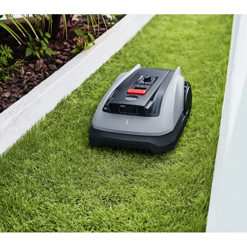 Ecovacs GOAT O600 RTK EU Robotyczna kosiarka akumulatorowa Czarny, Szary