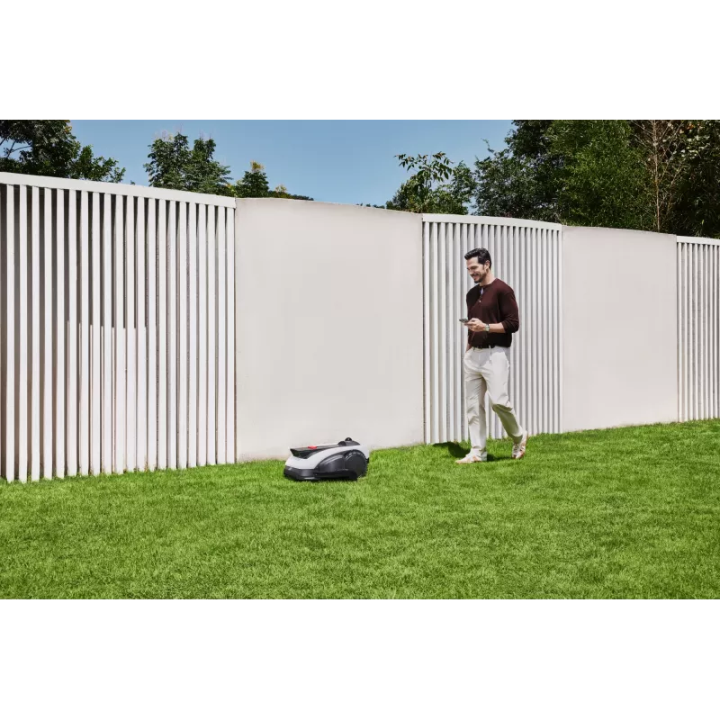 Ecovacs GOAT O1200 LiDAR PRO EU Robotyczna kosiarka do trawy Bateria Czarny, Biały