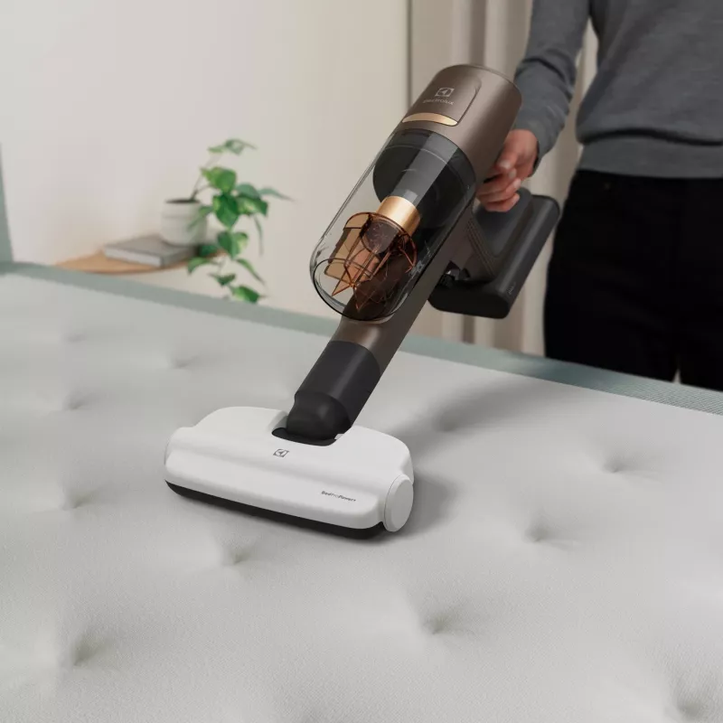 Szczotka do odkurzacza ręcznego Electrolux ZE149, biała, wymienna końcówka szczotki