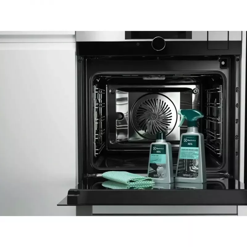 Środek do usuwania tłuszczu z piekarników i płyt grzewczych Electrolux M3OCS301 — 500 ml butelka z rozpylaczem, szary