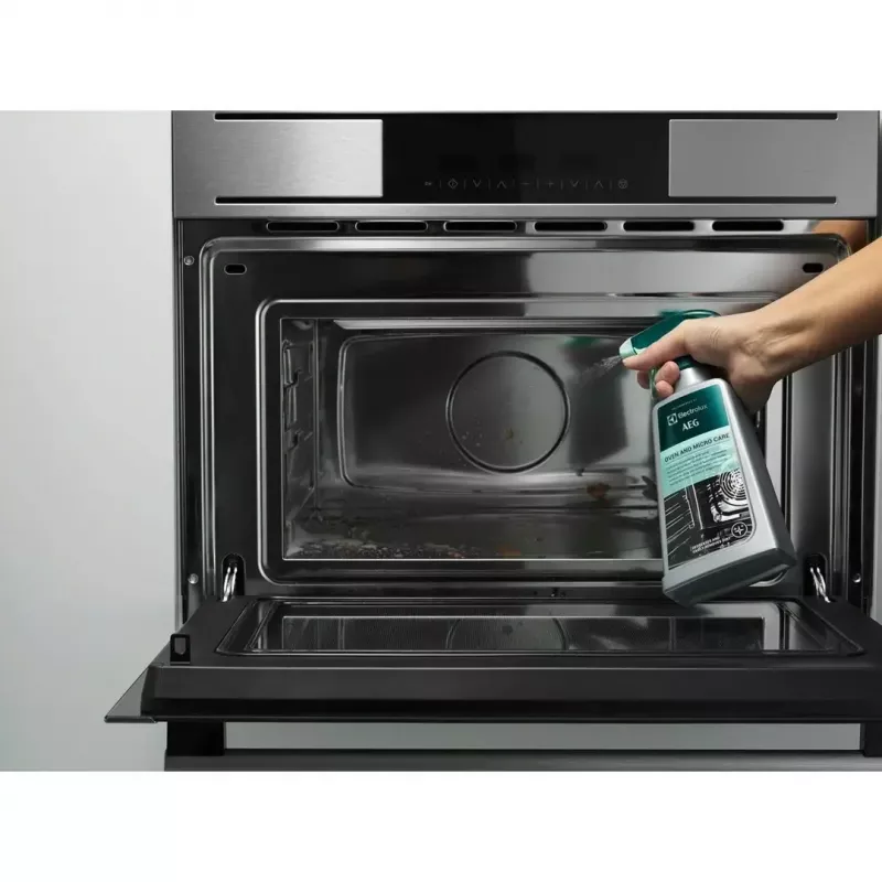 Środek do usuwania tłuszczu z piekarników i płyt grzewczych Electrolux M3OCS301 — 500 ml butelka z rozpylaczem, szary