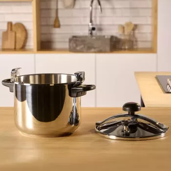 Garnek ze stali nierdzewnej Taurus Classic Moments 6 L — odpowiedni do płyt indukcyjnych, gazowych i ceramicznych, z pokrywką i uchwytami chłodnymi w dotyku