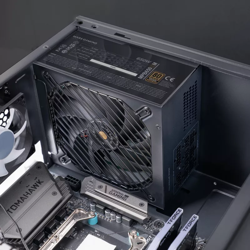 Mars Gaming MPB650SIM zasilacz 650 W 24-pin ATX ATX Czarny