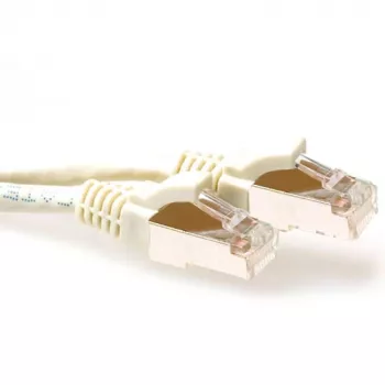 ACT Ivory 20 metrów kabel krosowy SFTP CAT6A z zabezpieczeniem przed zaczepianiem i złączami RJ45