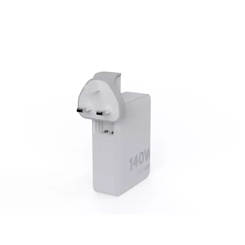 Przenośna ładowarka podróżna GaN 140W Xtorm XVC2140 z 3 portami USB-C PD i kablem USB-C 2 m, biała