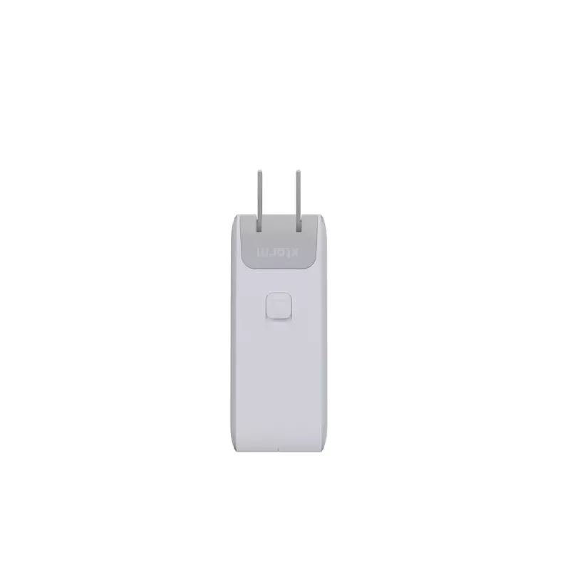 Przenośna ładowarka podróżna GaN 140W Xtorm XVC2140 z 3 portami USB-C PD i kablem USB-C 2 m, biała