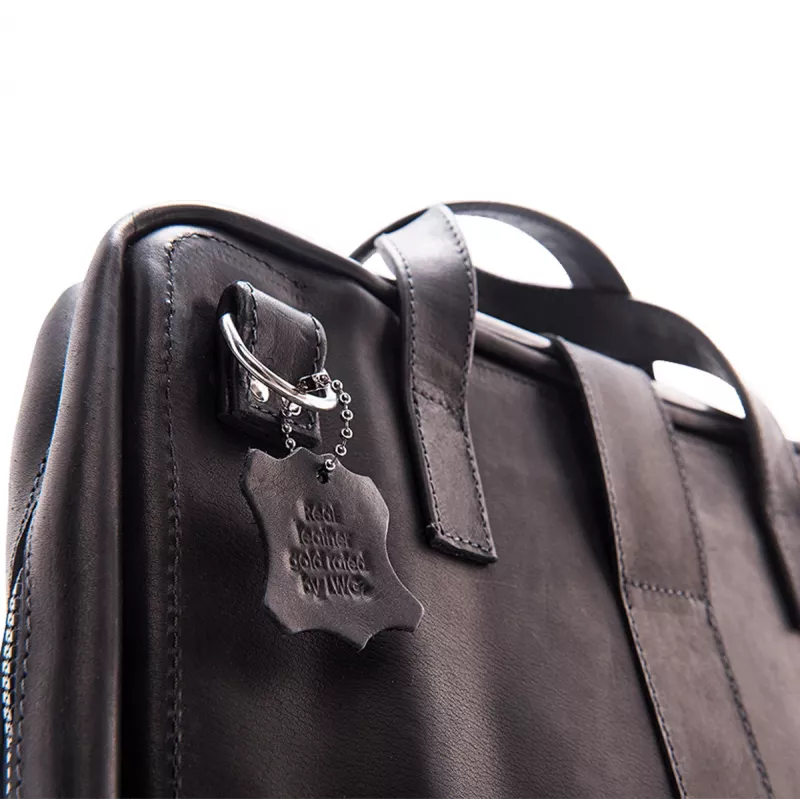 Torba na laptopa R-Go Viva, skóra licowa, z wbudowaną podstawką pod laptopa, paskiem na ramię, 15.6 cala, czarna