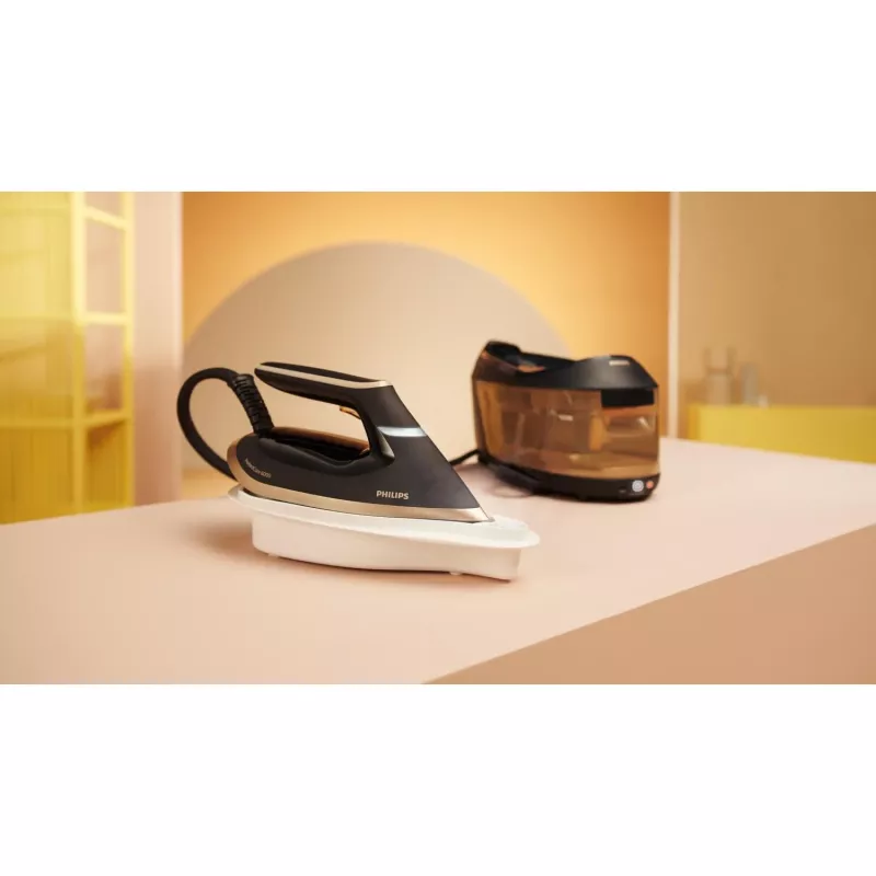 Stacja parowa Philips PSG6064/80 2400 W 1,8 L SteamGlide Advanced
