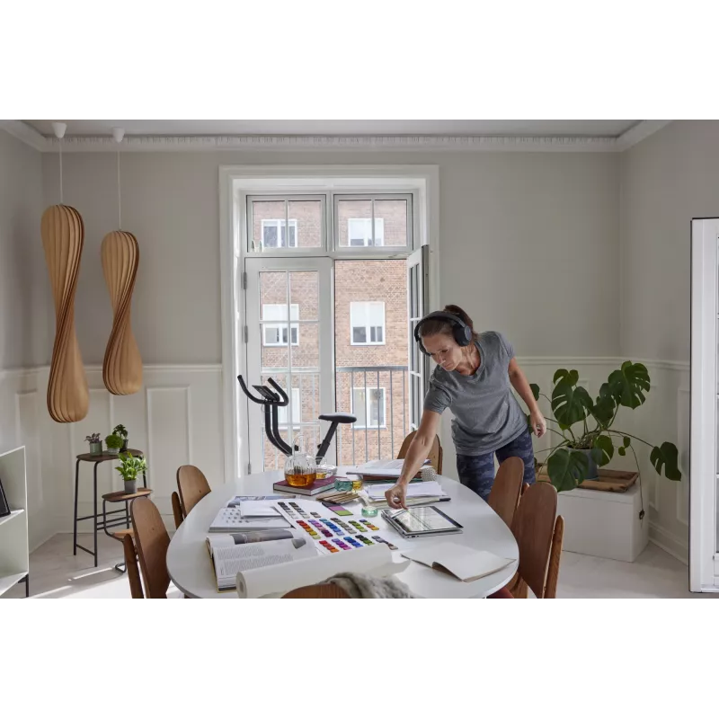 HP Poly Voyager Surround 80 UC Microsoft Teams Certified USB-C Headset +USB-C/A Adapter