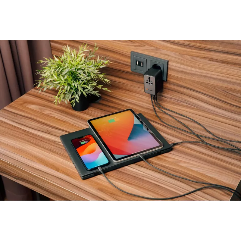 Verbatim Charge 'n' Travel 170W Uniwersalny adapter podróżny Czarny