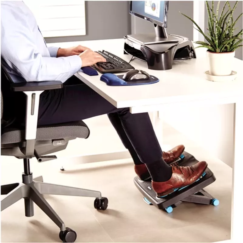 Podnóżek Fellowes pod biurko - Ergonomiczny podnóżek Energizer z regulacją wysokości w 3 pozycjach i teksturowaną powierzchnią masującą - Stołek podnóżek do biura i domu - Węgiel drzewny