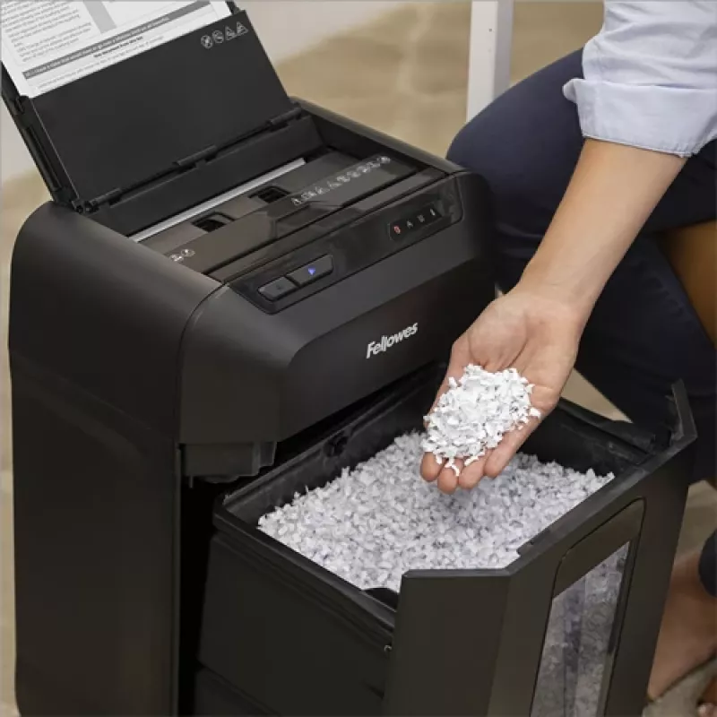 Niszczarka Fellowes Automax 80M, cięcie cząsteczkowe, 22 cm, czarna