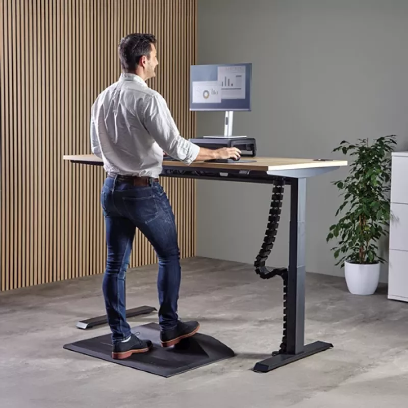 Fellowes 100136871 organizer kabli Biurko Osłona na kable Czarny 1 szt.