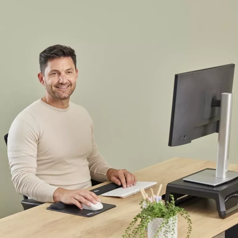 Podkładka pod nadgarstek do klawiatury Fellowes Breyta Compact, wsparcie nadgarstka z ochroną antybakteryjną, ergonomiczne wsparcie nadgarstka, czarna