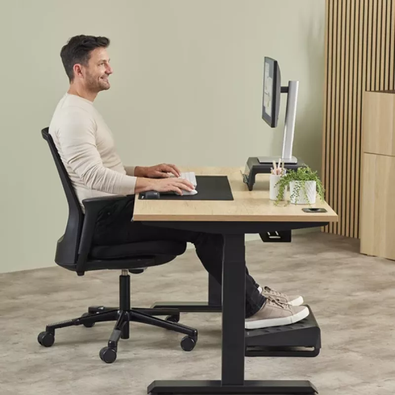 Podpórka pod nadgarstek do klawiatury Fellowes Breyta – podparcie nadgarstka z ochroną antybakteryjną, ergonomiczne wsparcie, czarna