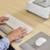 Podpórka pod nadgarstek do klawiatury Fellowes Breyta, ergonomiczne wsparcie nadgarstka z ochroną antybakteryjną, szara