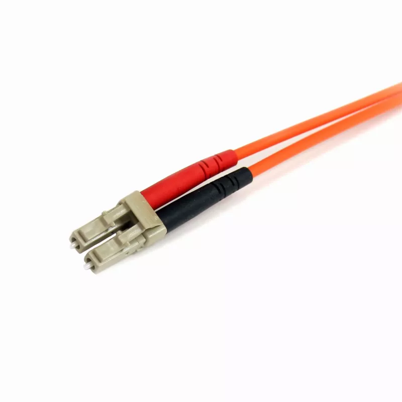 Kabel światłowodowy StarTech.com 1 m - wielomodowy dwukierunkowy 62.5/125 LSZH zworka światłowodowa - LC/ST