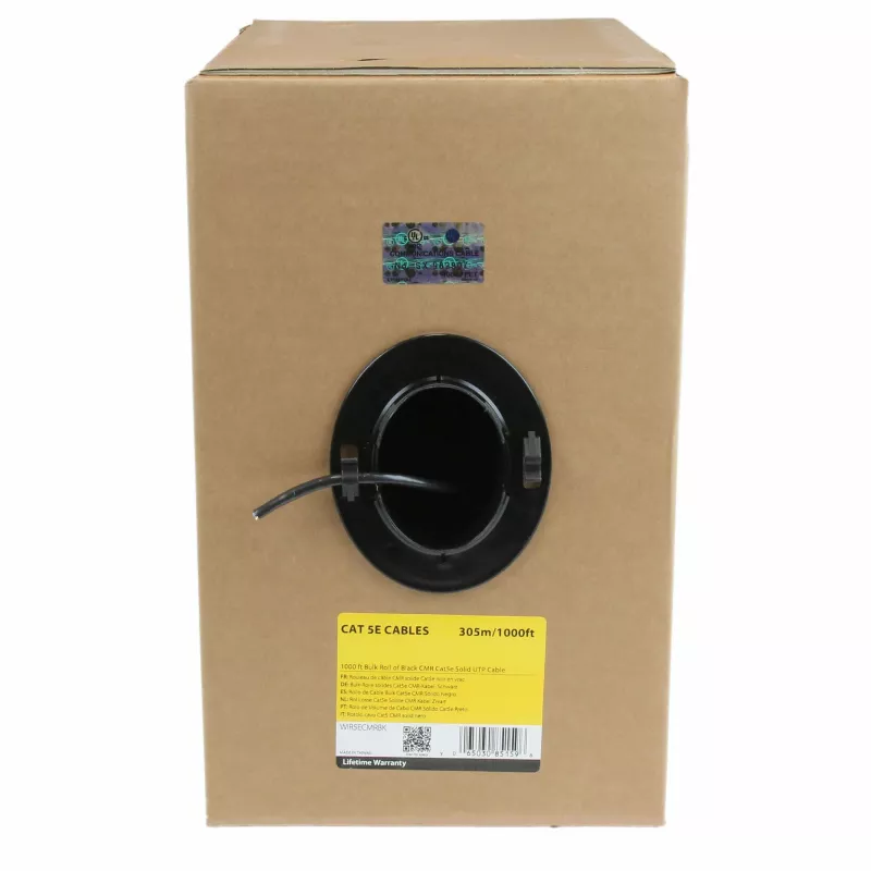 StarTech.com Bulk Cat 5e Ethernet kabel - 1000 ft. (304,8m) - Solid - CMR-Rated - Czarny - TAA Compliant