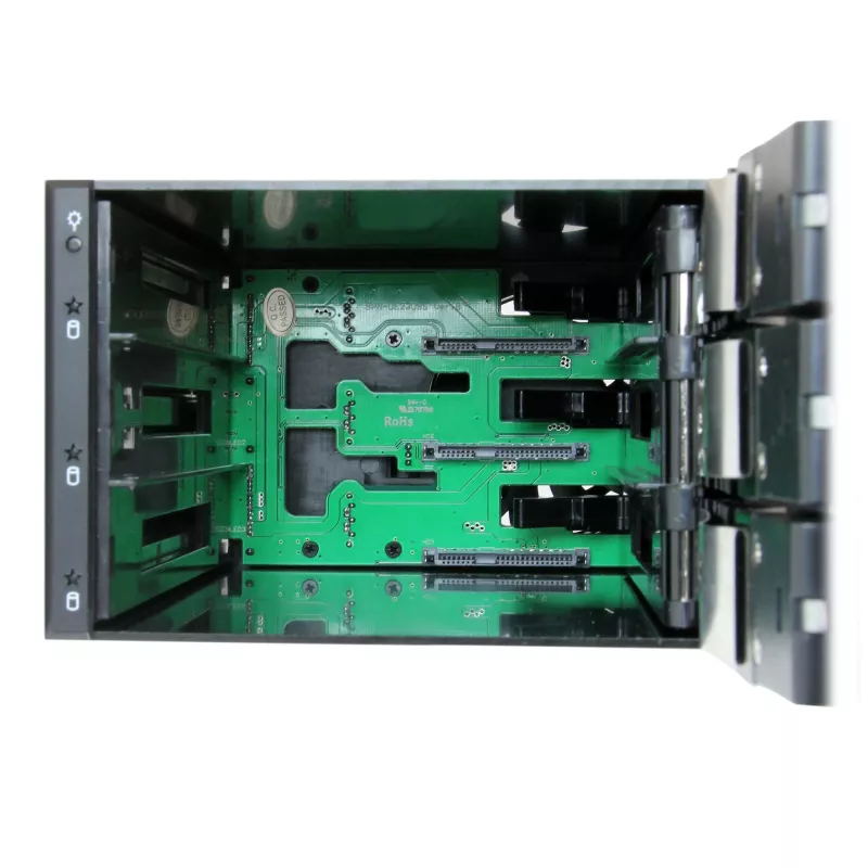 StarTech.com 3-kieszeniowa aluminiowa beztackowa ramka backplane do hot swap dla dysków 3,5 inch SAS II/SATA III - 6 Gb/s HDD