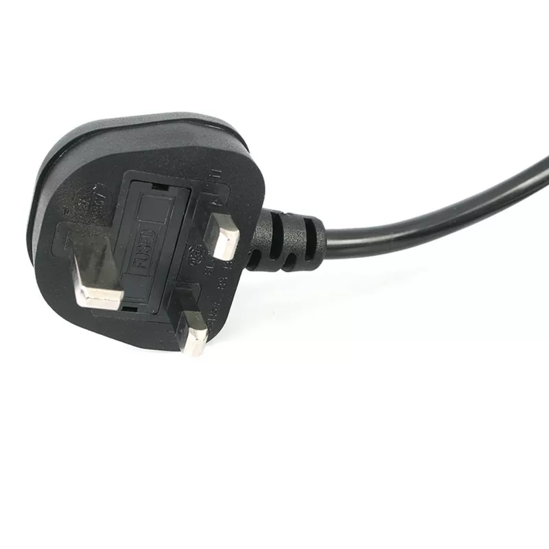 StarTech.com 3ft (1m) kabel zasilający do laptopa UK, BS 1363 na C7, 2,5 A 250 V, 18AWG, czarny, kabel zapasowy do laptopa UK, kabel zasilający do drukarki, kabel do ładowarki laptopa, kabel do zasilacza laptopa