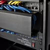 StarTech.com Poziomy panel 2U do zarządzania kablami w szafie rack z pokrywą – kanał kablowy z palcami do szafy sieciowej 19 cali – panel prowadzenia przewodów – korytko kablowe szczelinowe