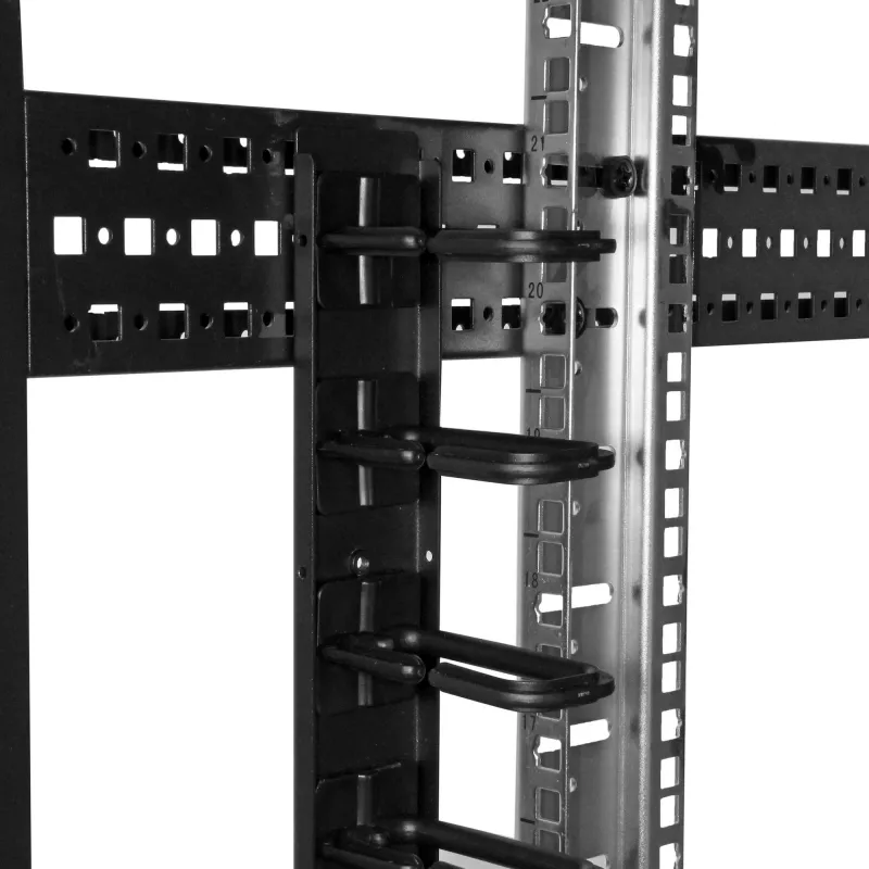 StarTech.com Pionowy organizer kabli z haczykami typu D-Ring - 0U - 2,8 stopy