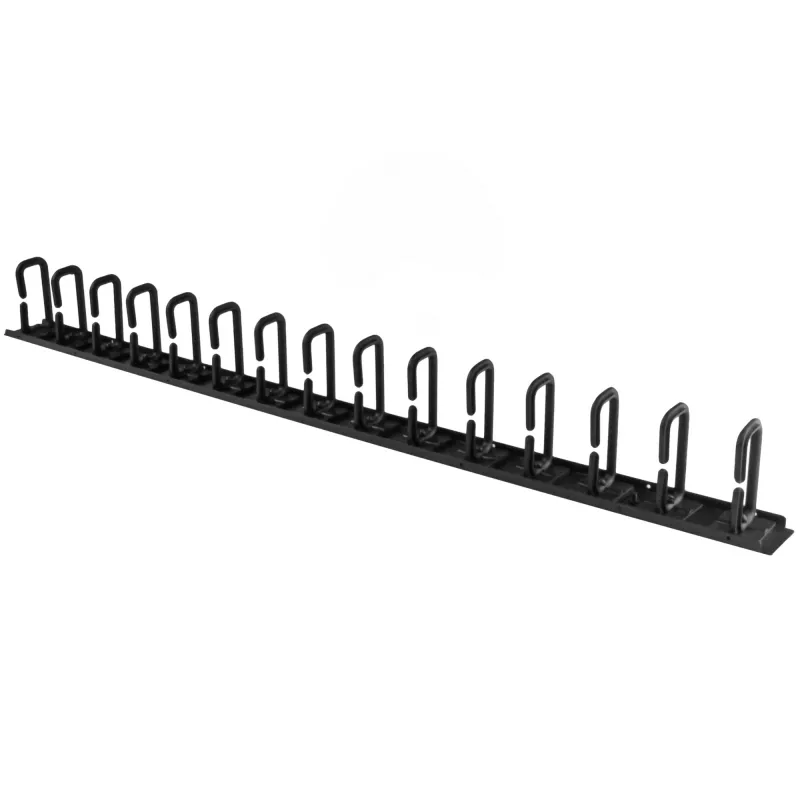 StarTech.com Pionowy organizer kabli z haczykami typu D-Ring - 0U - 2,8 stopy