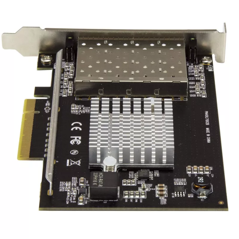 StarTech.com Quad Port 10G SFP+ sieciowy Card - Intel XL710 Open SFP+ Converged Adapter - PCIe 10 Gigabit Ethernet Server NIC - 10GbE Fiber Optic LAN Card - Dell PowerEdge HPE ProLiant