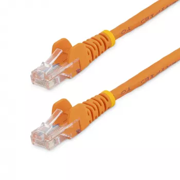 Kabel krosowy Ethernet Cat5e StarTech.com ze złączami RJ45 bez zaczepów - 0,5 m, pomarańczowy