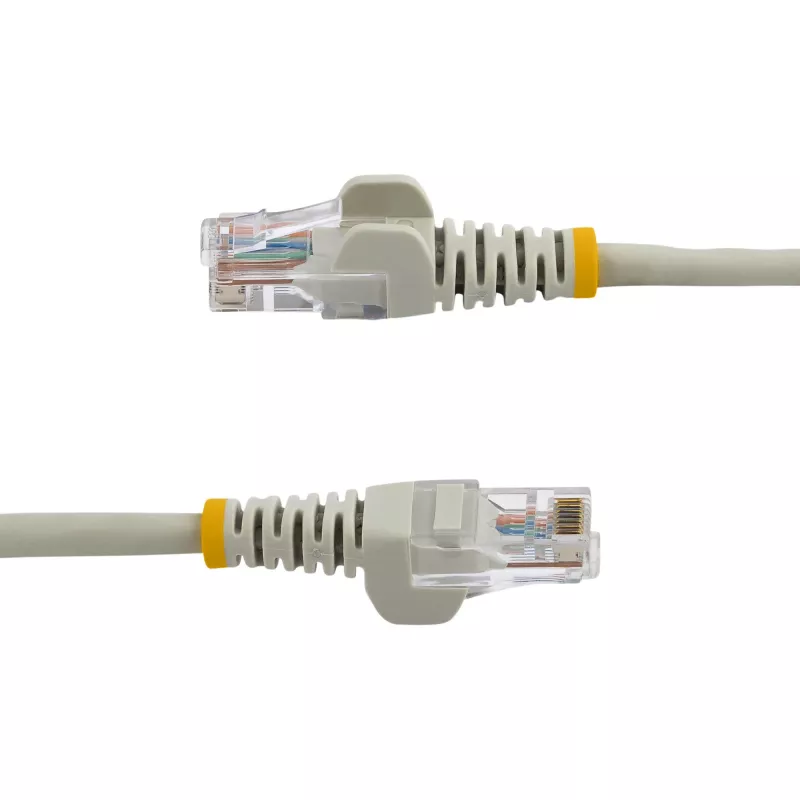 StarTech.com Cat5e Ethernet Patch kabel z Snagless RJ45 Connectors - 0,5 m, szary