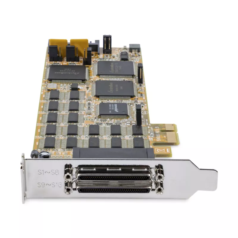 StarTech.com 16-Portowa niskoprofilowa karta szeregowa - RS232 - PCI Express