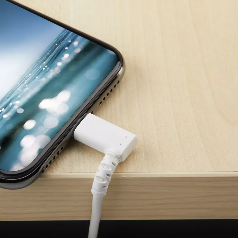 StarTech.com 1 m trwały kabel USB A na Lightning - biały, kątowy 90°, wytrzymały, wzmocniony włóknem aramidowym, kabel USB-A na Lightning do ładowania/synchronizacji - certyfikat Apple MFi - iPhone