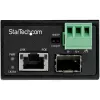 StarTech.com PoE+ Przemysłowy konwerter mediów światłowodowych na Ethernet 30W - SFP na RJ45 - Jednomodowy/Wielomodowy światłowód na miedź Gigabit Ethernet - Mini/Kompaktowy rozmiar - IP-30/ -40 do +75°C
