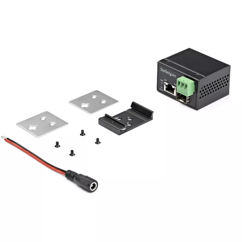 StarTech.com PoE+ Przemysłowy konwerter mediów światłowodowych na Ethernet 30W - SFP na RJ45 - Jednomodowy/Wielomodowy światłowód na miedź Gigabit Ethernet - Mini/Kompaktowy rozmiar - IP-30/ -40 do +75°C