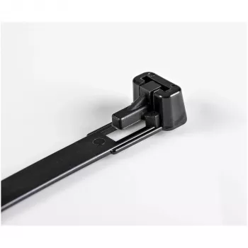StarTech.com Opaski zaciskowe wielokrotnego użytku 5 cali (12 cm) – szerokość 1/4 cala (7 mm), średnica wiązki 1-1/8 cala (30 mm), wytrzymałość na rozciąganie 50 funtów (22 kg), opaski nylonowe odczepiane, do użytku wewnątrz i na zewnątrz, 94V-2 / z listą UL, 100 szt. – czarne