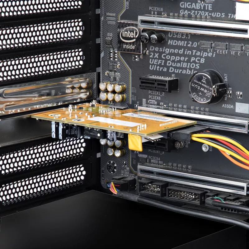 StarTech.com 1-portowa karta sieciowa PoE 2,5 Gb/s, karta Ethernet PCIe z RJ45, 30 W 802.3at PoE NIC dla komputerów stacjonarnych/serwerów, sieciowy adapter LAN PoE z niskoprofilowym wspornikiem, NBaseT, Windows/Linux