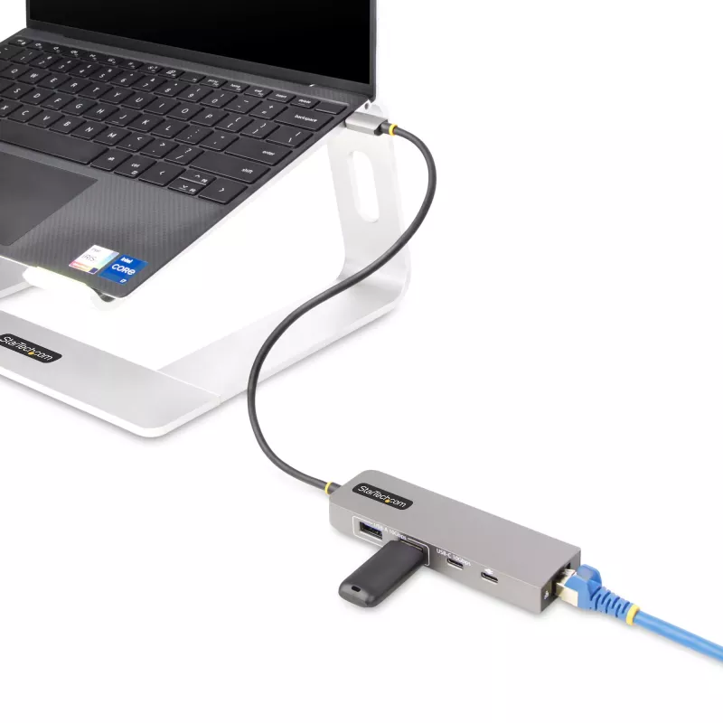 StarTech.com 3-portowy hub USB-C z Ethernetem 2,5 Gb/s i portem przelotowego zasilania 100 W Power Delivery, USB 3.2 10 Gb/s, 2x USB-A/1x USB-C, przenośny adapter USB typu C