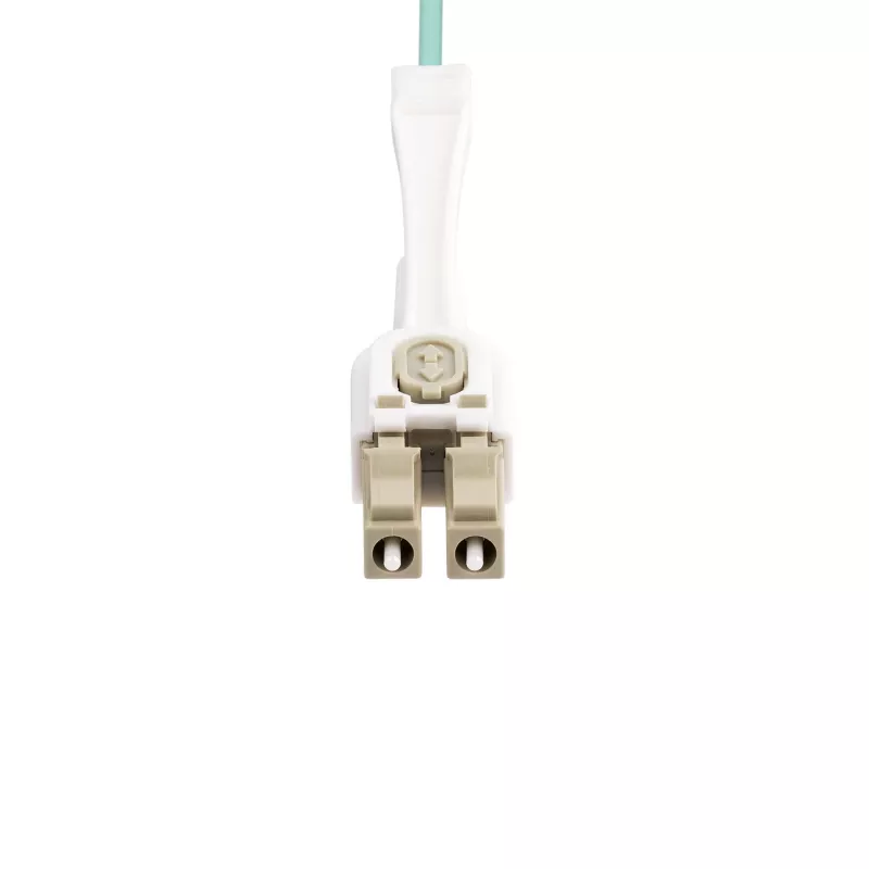 Kabel światłowodowy StarTech.com 3m (9.8ft) LC na LC (UPC) OM4 wielomodowy ze złączami push-pull, 50/125µm, 100G, niewrażliwy na zginanie, niskie tłumienie wtrąceniowe - LSZH patchcord światłowodowy