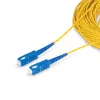 StarTech.com 30 m (98,4 stopy) kabel światłowodowy SC na SC (UPC) OS2 jednomodowy simplex, 9/125 µm, 40G/100G, odporny na zginanie, niskie tłumienie wtrąceniowe, LSZH kabel krosowy