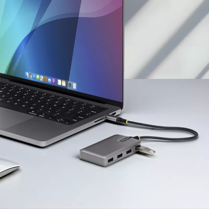 StarTech.com 4-Port USB-C Hub, 5Gbps, Bus Powered, USB C to 4x USB-A Hub z USB-C Auxiliary Power Input, 1ft/30cm Host kabel, Portable Desktop/Laptop USB Hub